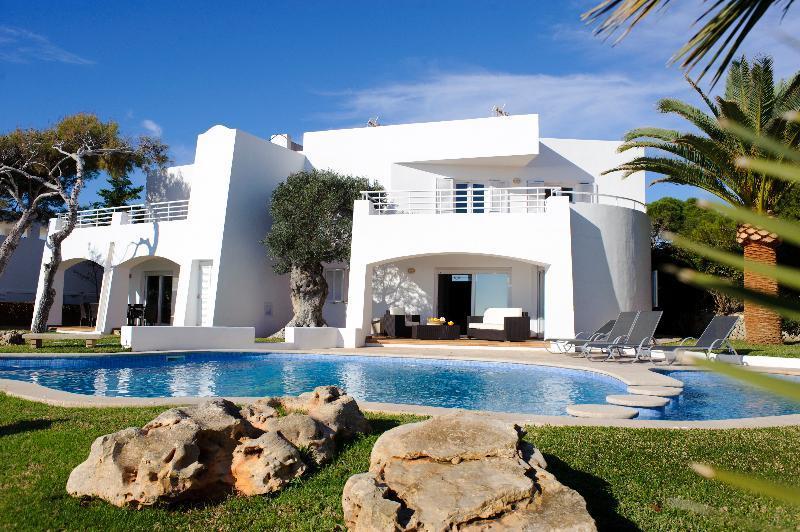 Dragonera Villa *